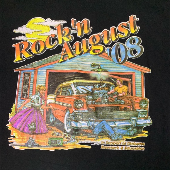 Y2K Rockin august Graphic tee - Picture 2 of 3